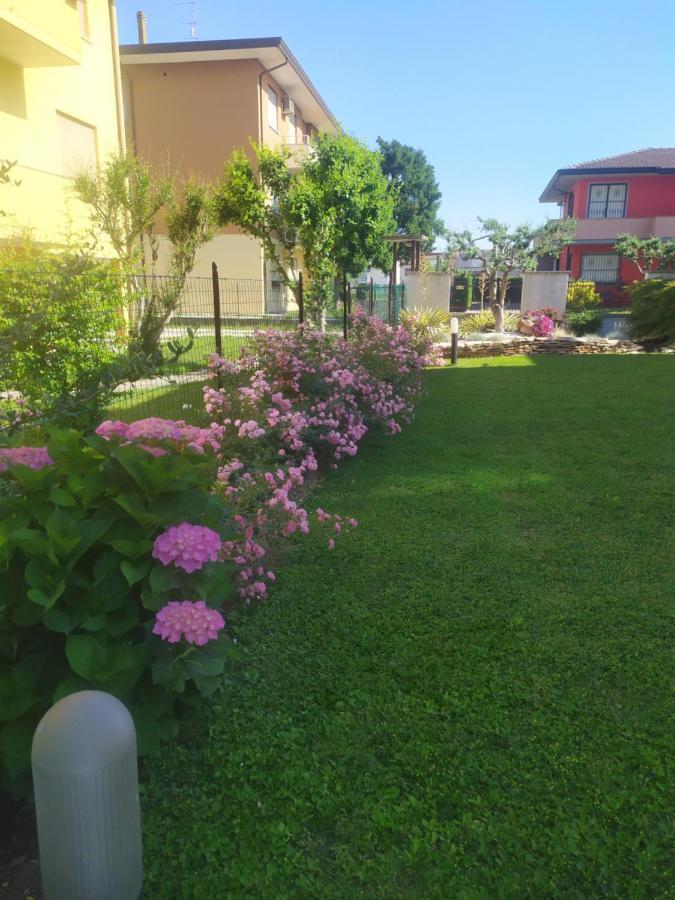 Al Casale B&B Casalserugo Bagian luar foto