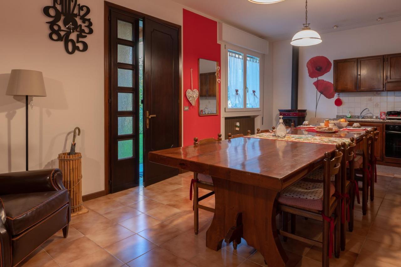 Al Casale B&B Casalserugo Bagian luar foto