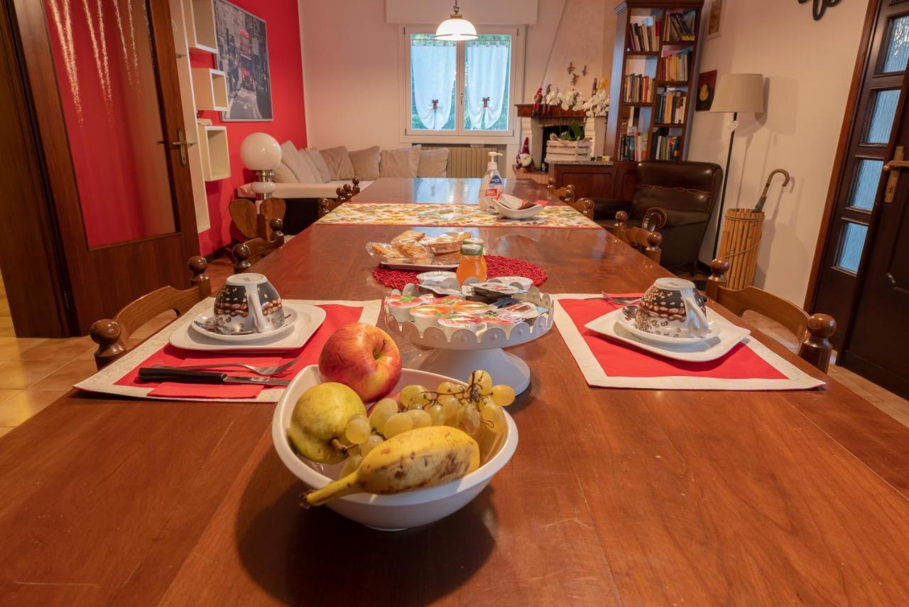 Al Casale B&B Casalserugo Bagian luar foto